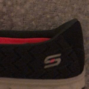 Skechers Shoes - Skechers memory foam Shoes Skechers Shoes - Skechers memory foam Shoes